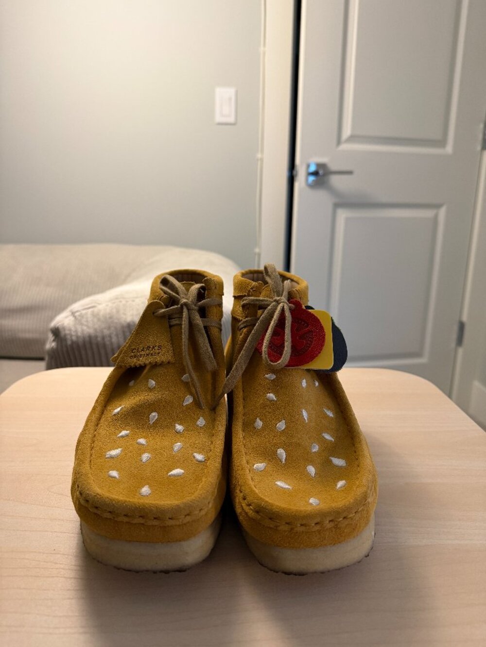 Vandy the Pink x Clarks Wallabee High in Size 12